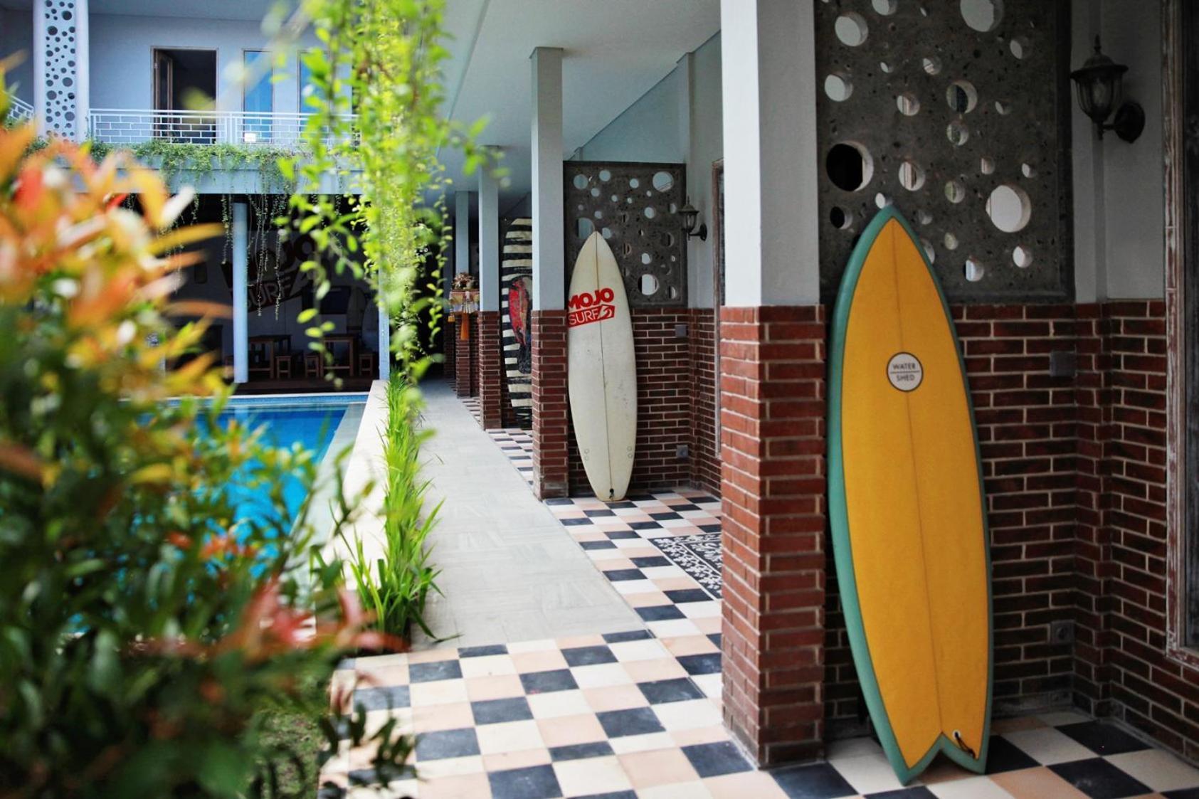 Mojosurf Camp Canggu Εξωτερικό φωτογραφία