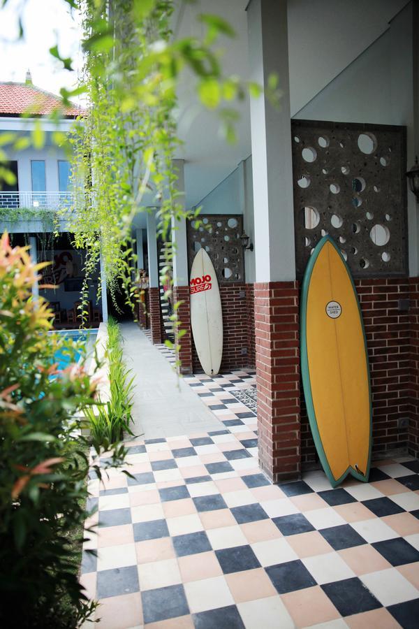 Mojosurf Camp Canggu Εξωτερικό φωτογραφία